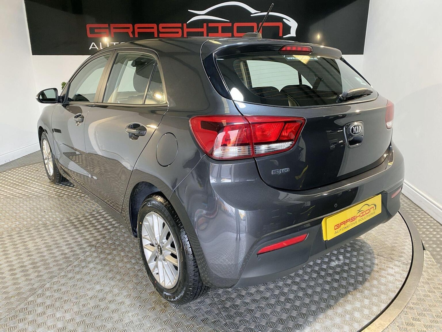 Used Kia Rio 2019 for sale - 77445568: Photo 8