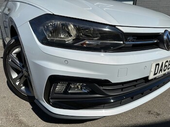 Used Volkswagen Polo 2018 for sale - 78330110: Photo