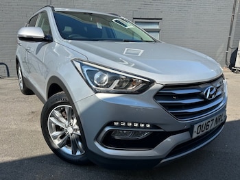 Used Hyundai Santa Fe 2017 for sale - 79154915: Photo