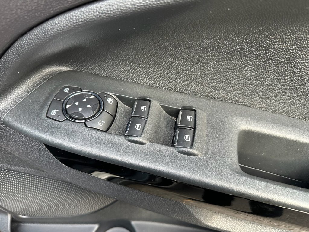 Used Ford Ecosport 2018 for sale - 76962058: Photo 49