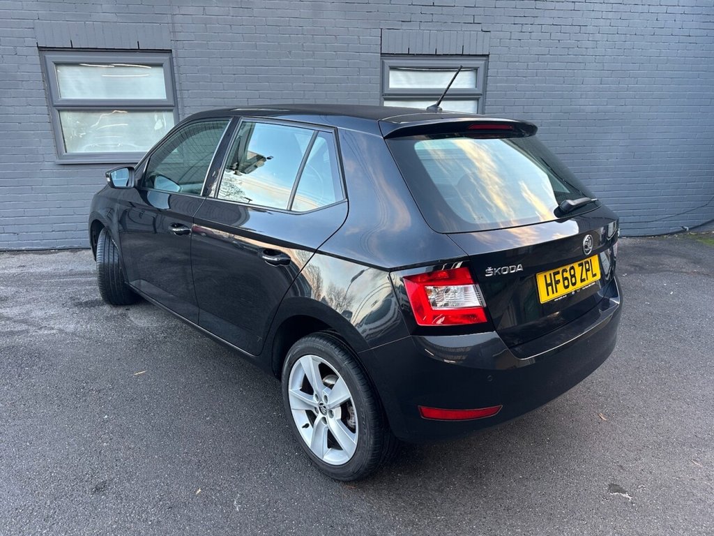 Used Skoda Fabia 2018 for sale - 77188125: Photo 14