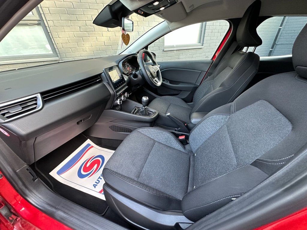 Used Renault Clio 2021 for sale - 77188043: Photo 30