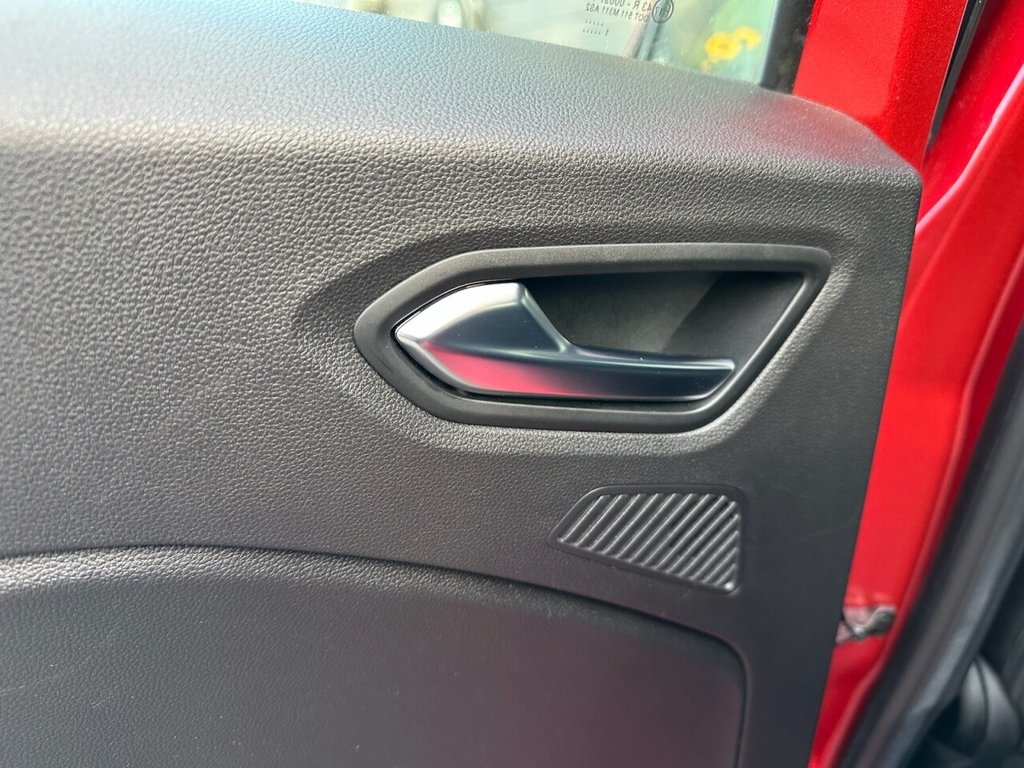 Used Renault Clio 2021 for sale - 77188043: Photo 32