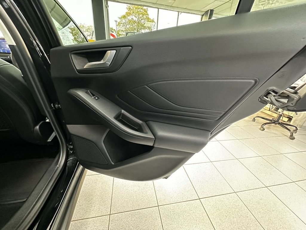 Used Ford Focus 2019 for sale - 76792099: Photo 45