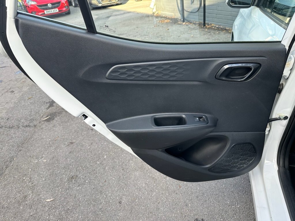 Used Hyundai i10 2020 for sale - 77187965: Photo 36