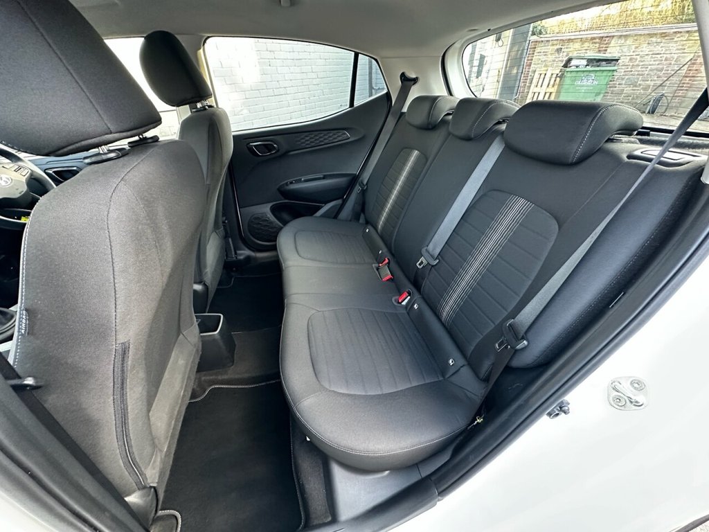 Used Hyundai i10 2020 for sale - 77187965: Photo 40