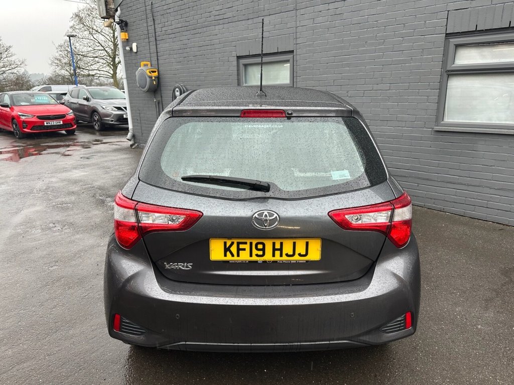 Used Toyota Yaris 2019 for sale - 77436519: Photo 17