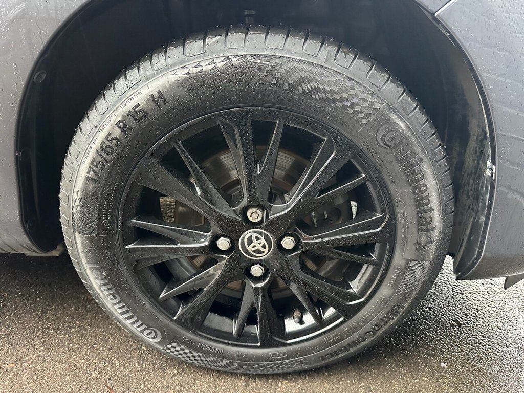 Used Toyota Yaris 2019 for sale - 77436519: Photo 24