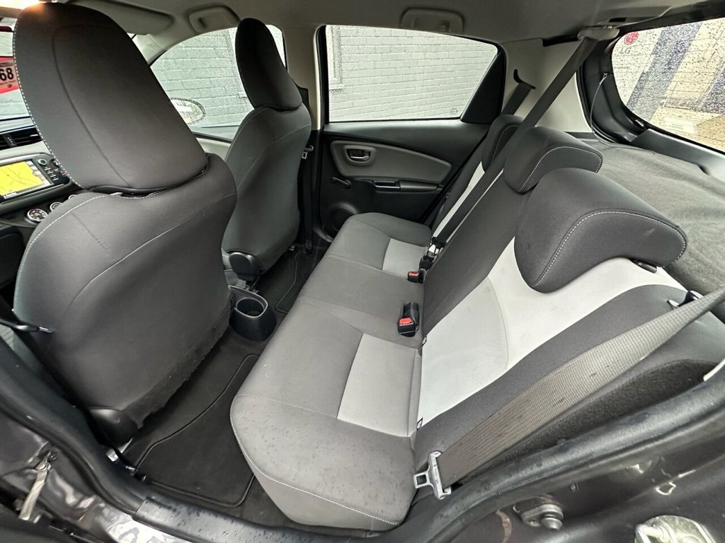 Used Toyota Yaris 2019 for sale - 77436519: Photo 38
