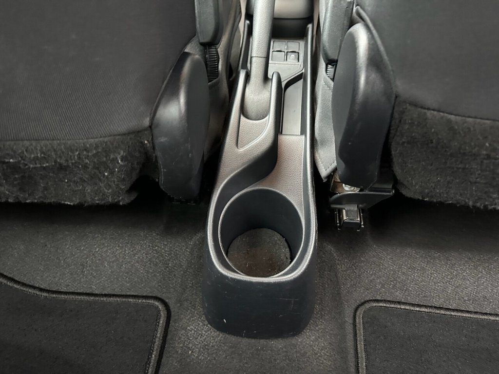 Used Toyota Yaris 2019 for sale - 77436519: Photo 48