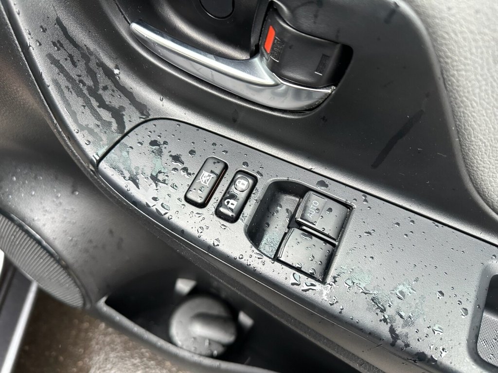 Used Toyota Yaris 2019 for sale - 77436519: Photo 50