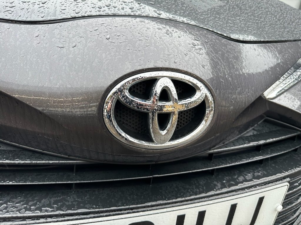 Used Toyota Yaris 2019 for sale - 77436519: Photo 6