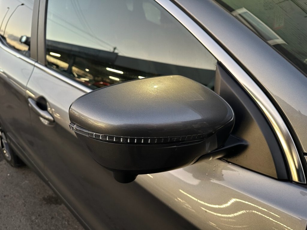 Used Nissan Qashqai 2017 for sale - 77187995: Photo 10