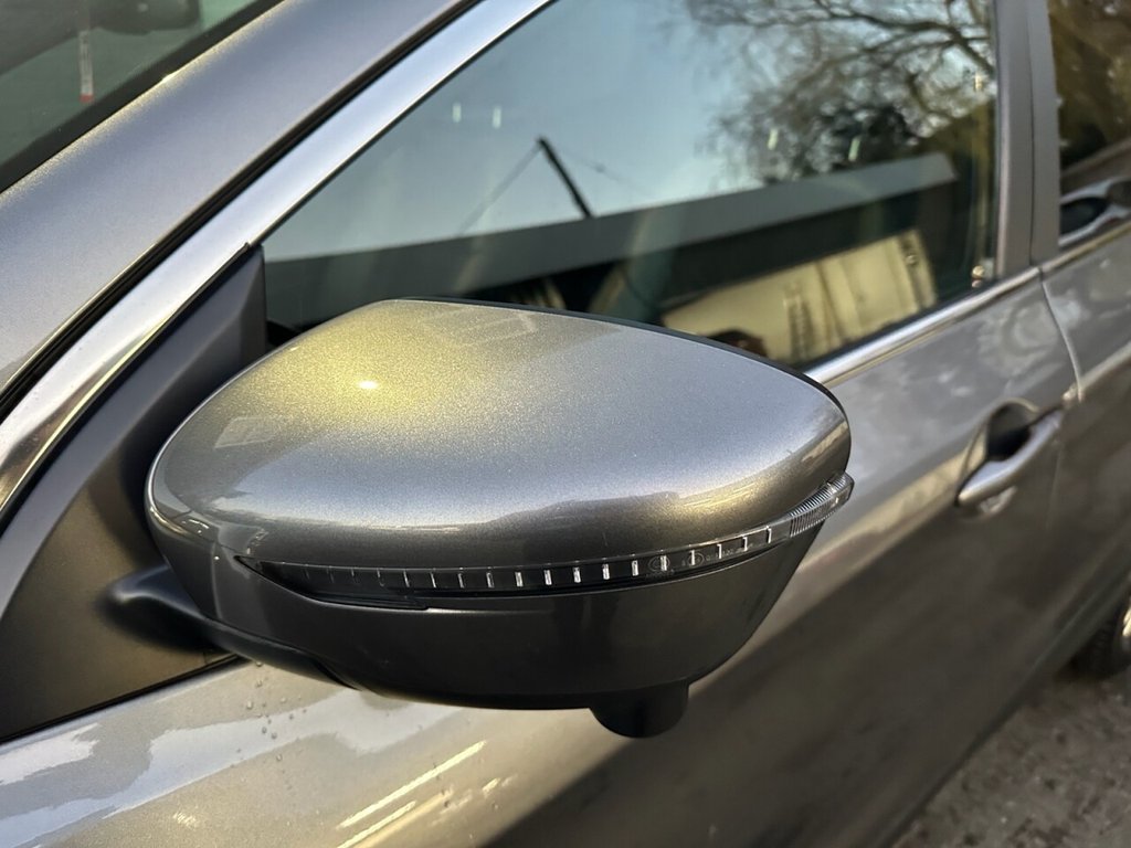 Used Nissan Qashqai 2017 for sale - 77187995: Photo 12