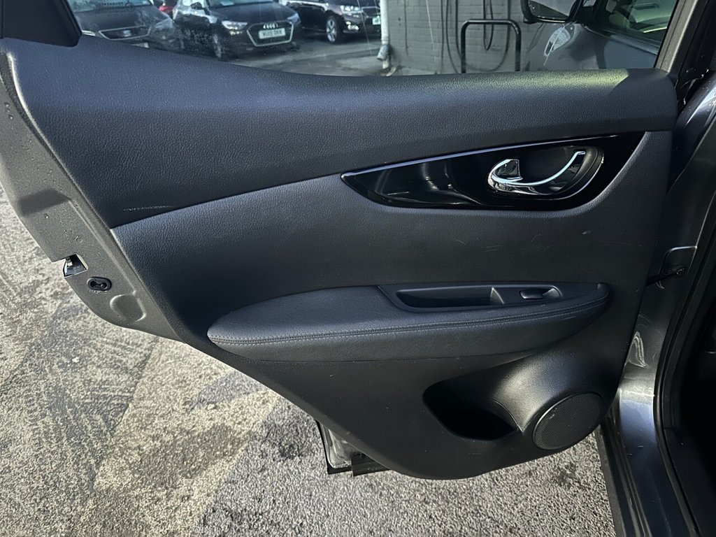 Used Nissan Qashqai 2017 for sale - 77187995: Photo 35