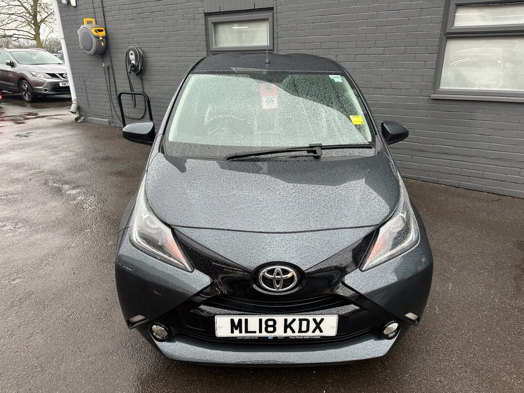 Used Toyota AYGO 2018 for sale - 77436495: Photo 4