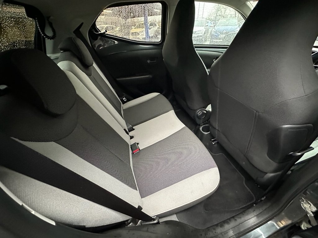 Used Toyota AYGO 2018 for sale - 77436495: Photo 45