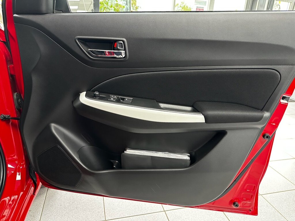 Used Suzuki Swift 2021 for sale - 76792100: Photo 23