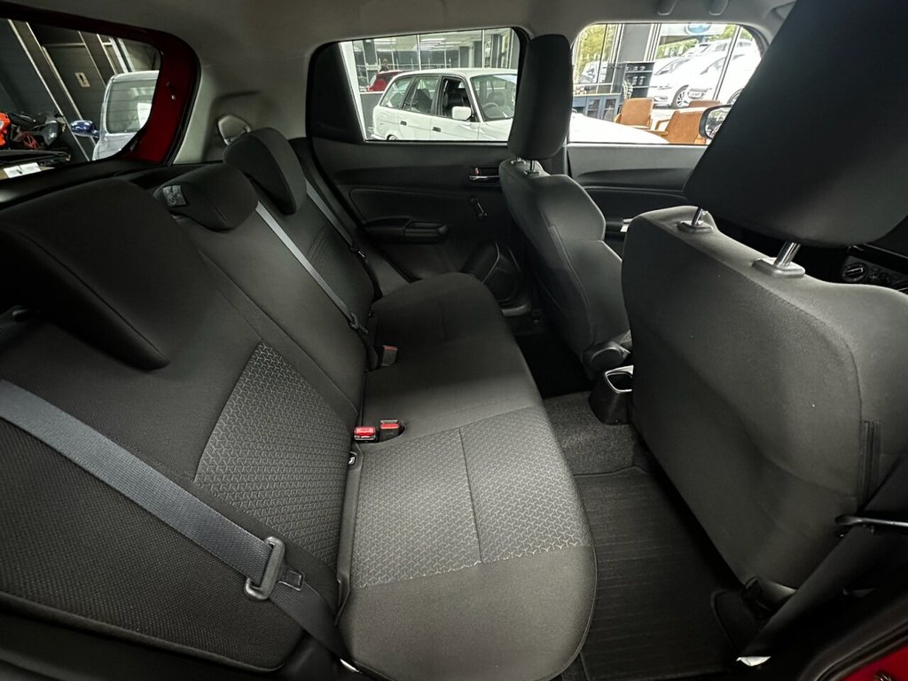 Used Suzuki Swift 2021 for sale - 76792100: Photo 31