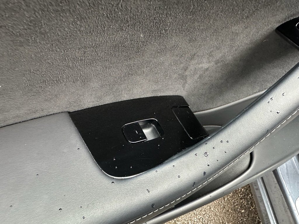 Used Tesla Model 3 2020 for sale - 77583301: Photo 29