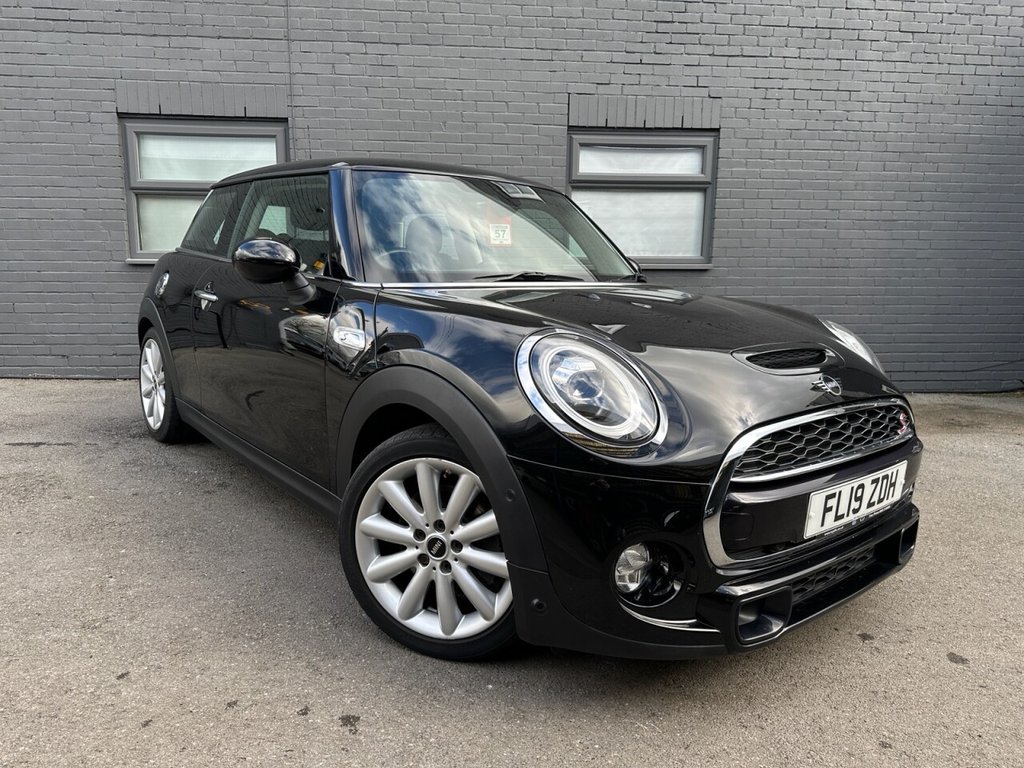 Used MINI Hatch 2019 for sale - 77905029: Photo 2