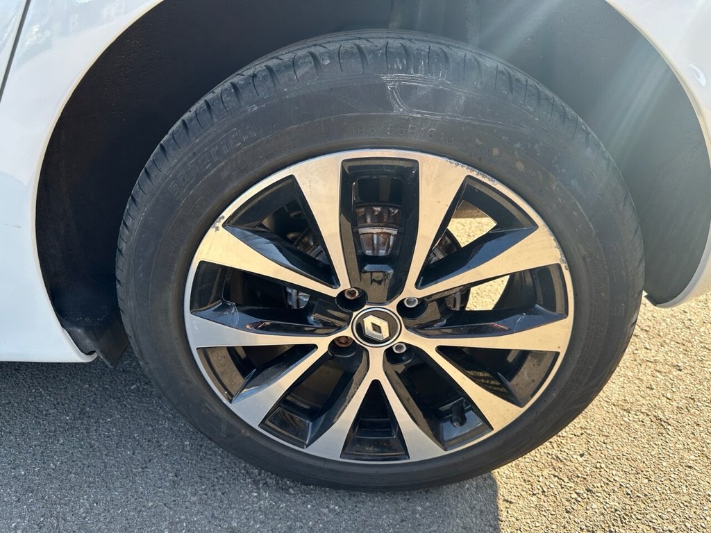 Used Renault Clio 2021 for sale - 78181168: Photo 25