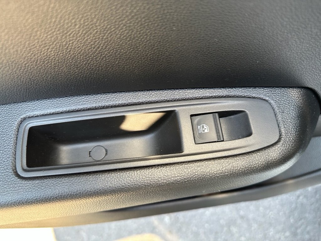 Used Renault Clio 2021 for sale - 78181168: Photo 34