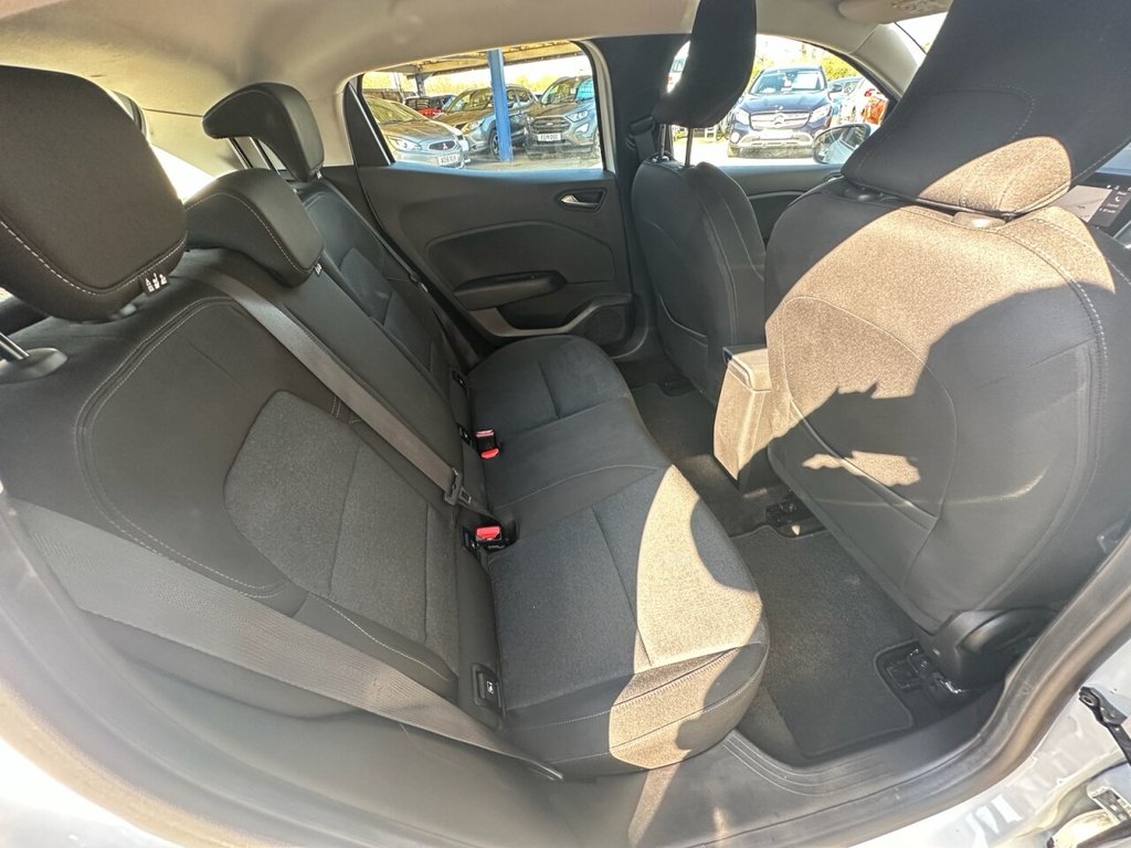 Used Renault Clio 2021 for sale - 78181168: Photo 46