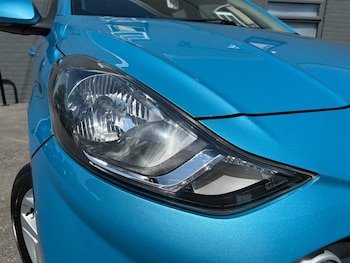Used Hyundai i10 2022 for sale - 79009433: Photo