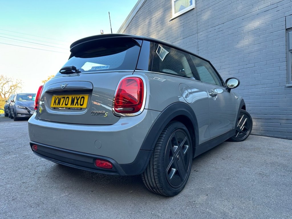 Used MINI Hatch 2020 for sale - 76792058: Photo 16