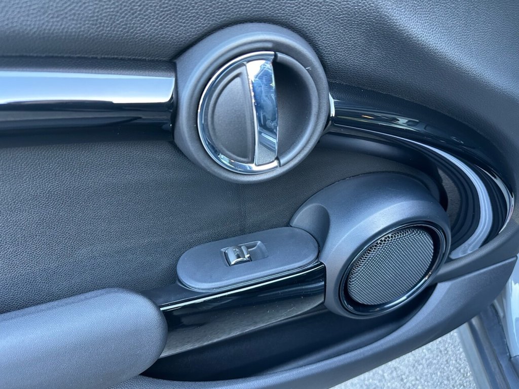 Used MINI Hatch 2020 for sale - 76792058: Photo 31