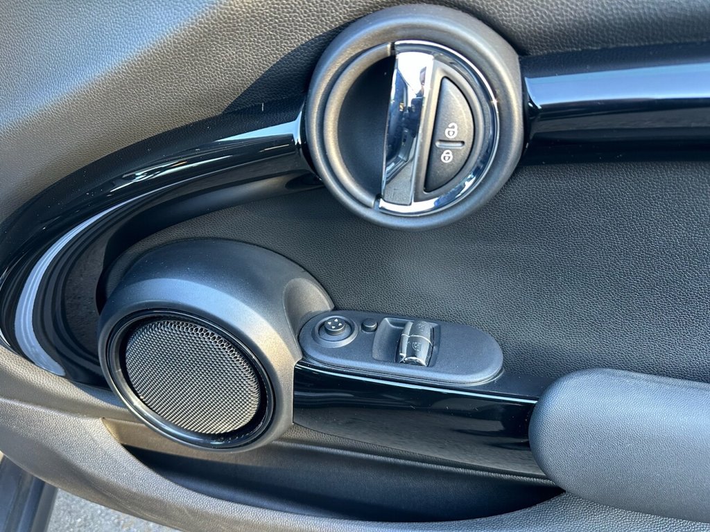 Used MINI Hatch 2020 for sale - 76792058: Photo 42