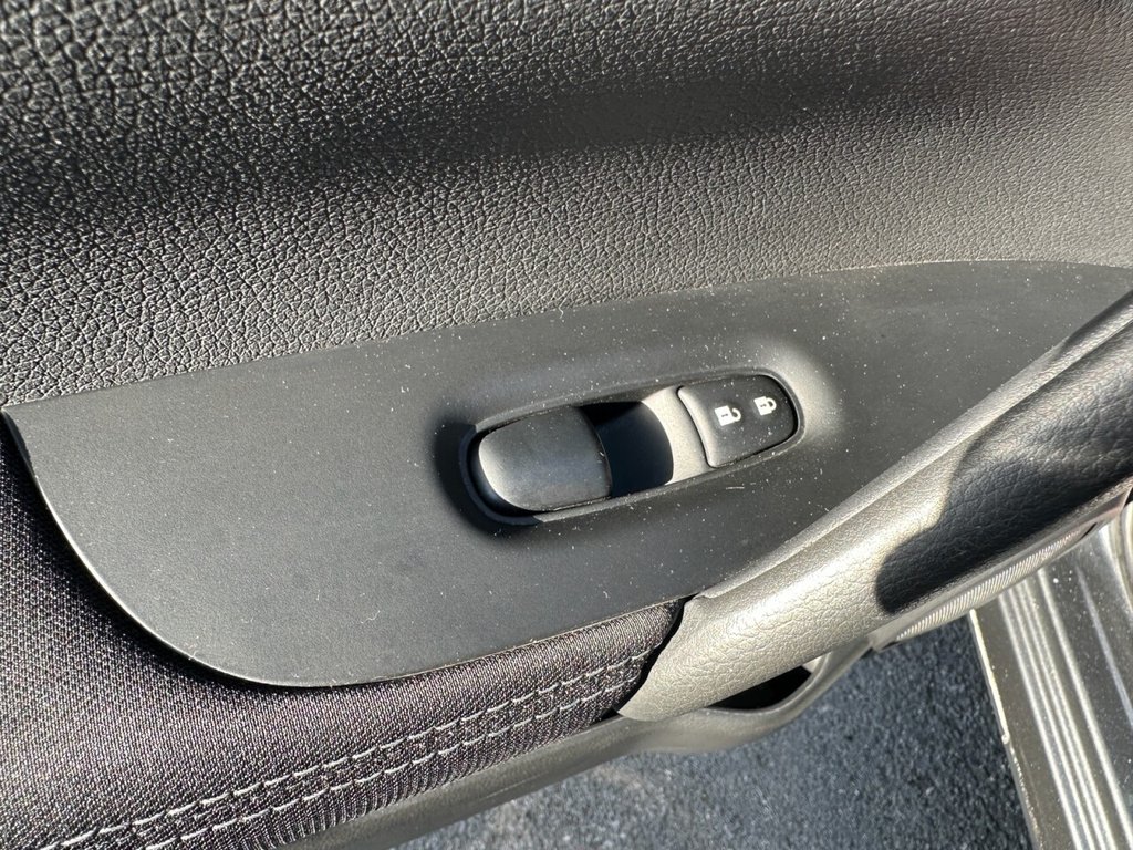 Used Nissan Qashqai 2017 for sale - 78181181: Photo 30