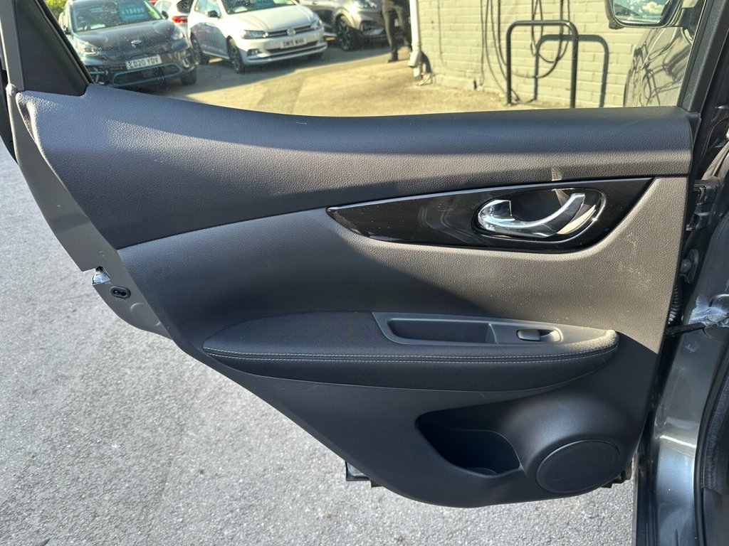 Used Nissan Qashqai 2017 for sale - 78181181: Photo 35