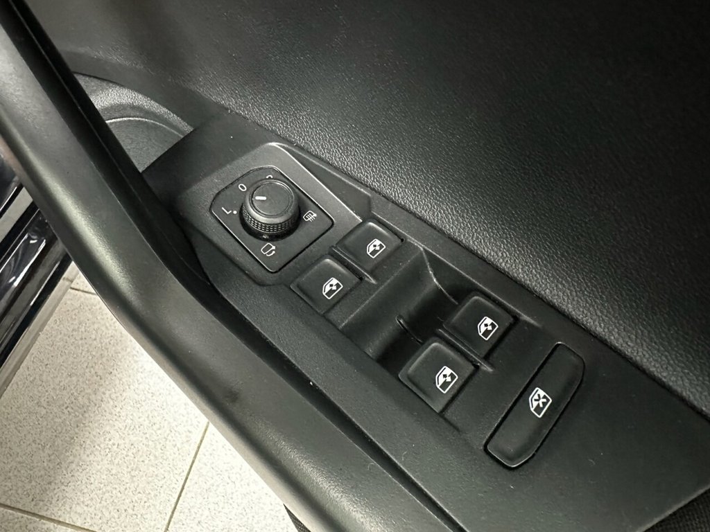 Used Volkswagen Polo 2022 for sale - 76792044: Photo 38