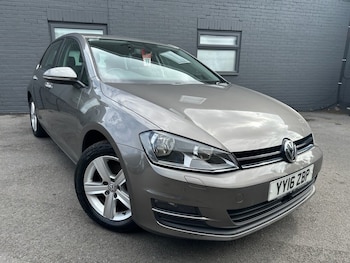 Used Volkswagen Golf 2016 for sale - 78930667: Photo