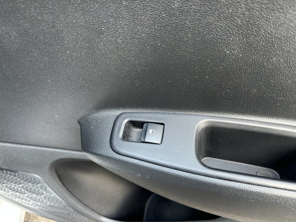 Used Hyundai i10 2020 for sale - 77027394: Photo 47