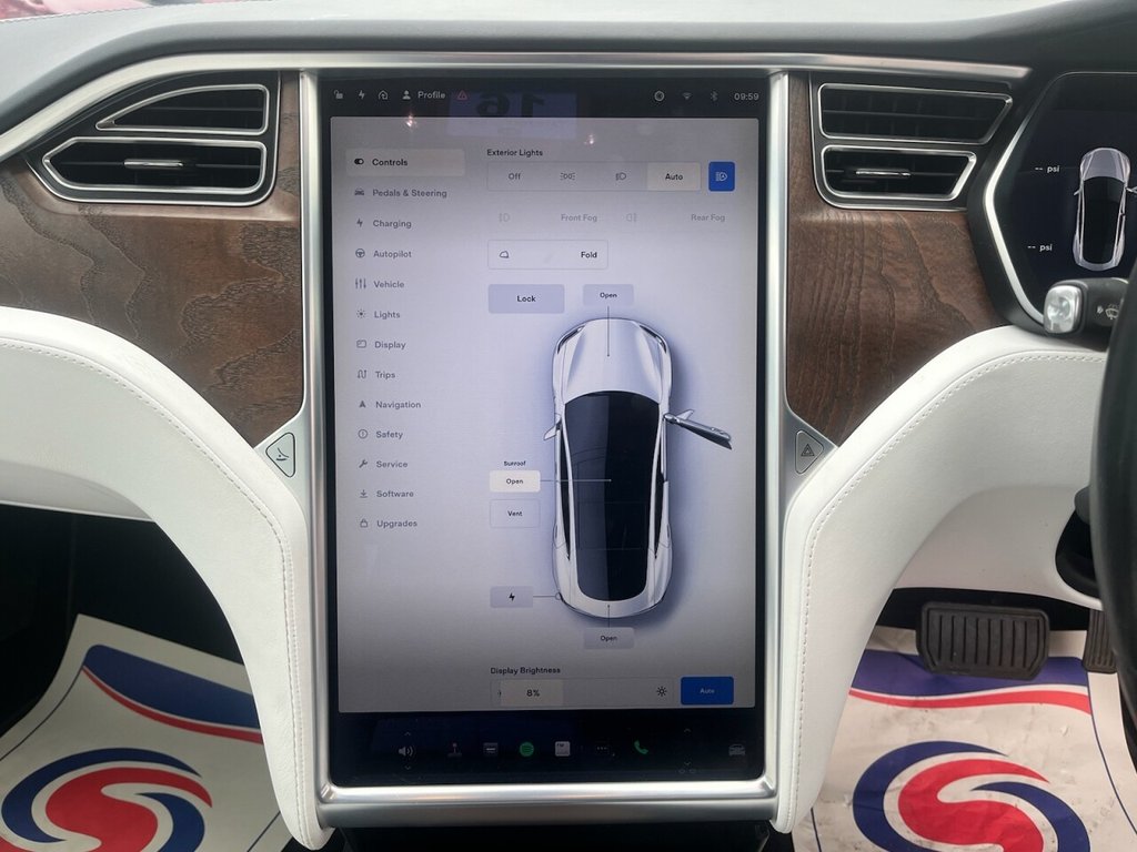 Used Tesla Model S 2017 for sale - 76791987: Photo 21