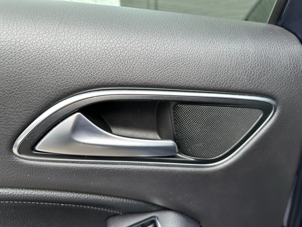 Used Mercedes-Benz GLA 2018 for sale - 77904930: Photo 38