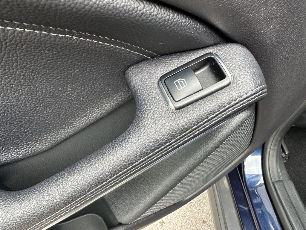 Used Mercedes-Benz GLA 2018 for sale - 77904930: Photo 39