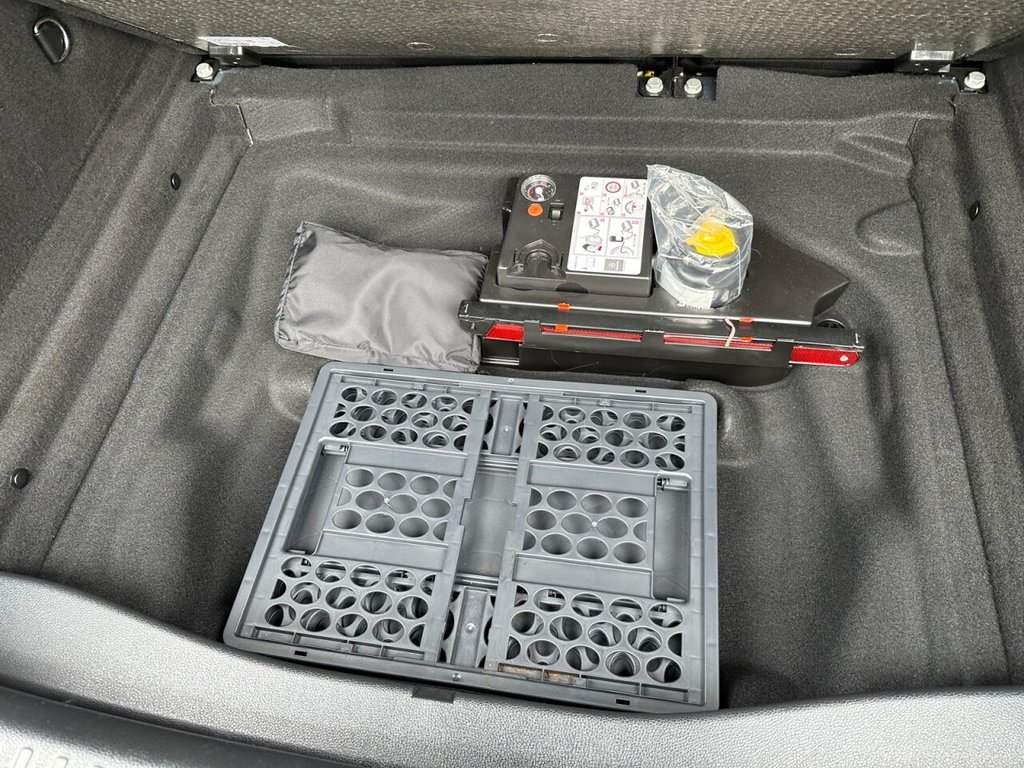 Used Mercedes-Benz GLA 2018 for sale - 77904930: Photo 44