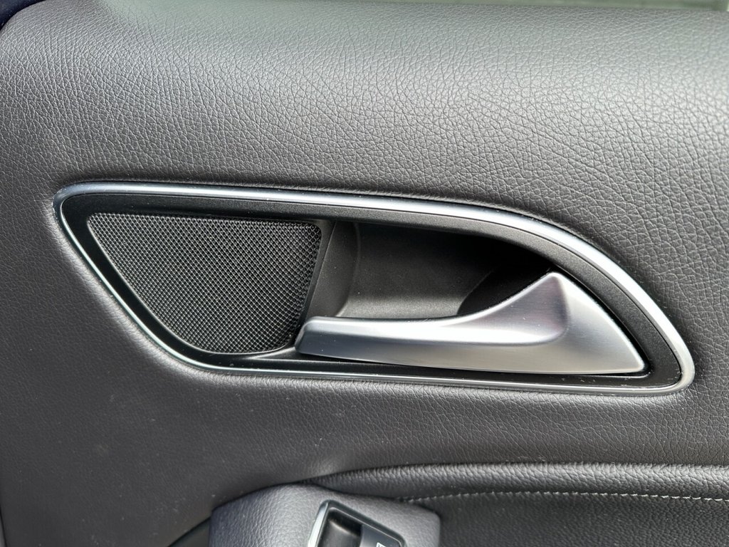 Used Mercedes-Benz GLA 2018 for sale - 77904930: Photo 47