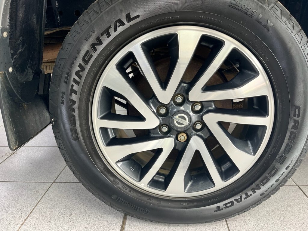 Used Nissan Navara 2017 for sale - 76792016: Photo 18