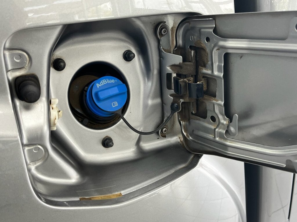 Used Nissan Navara 2017 for sale - 76792016: Photo 27