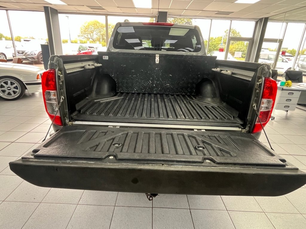 Used Nissan Navara 2017 for sale - 76792016: Photo 31