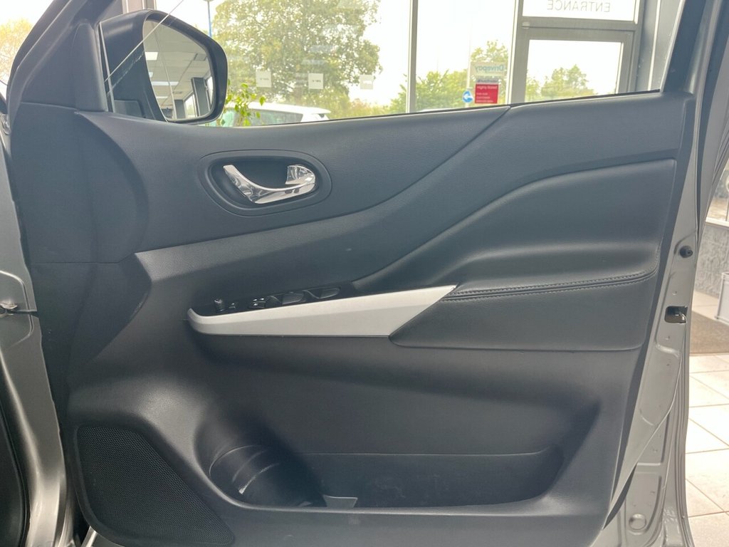 Used Nissan Navara 2017 for sale - 76792016: Photo 35
