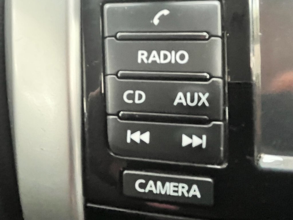 Used Nissan Navara 2017 for sale - 76792016: Photo 45