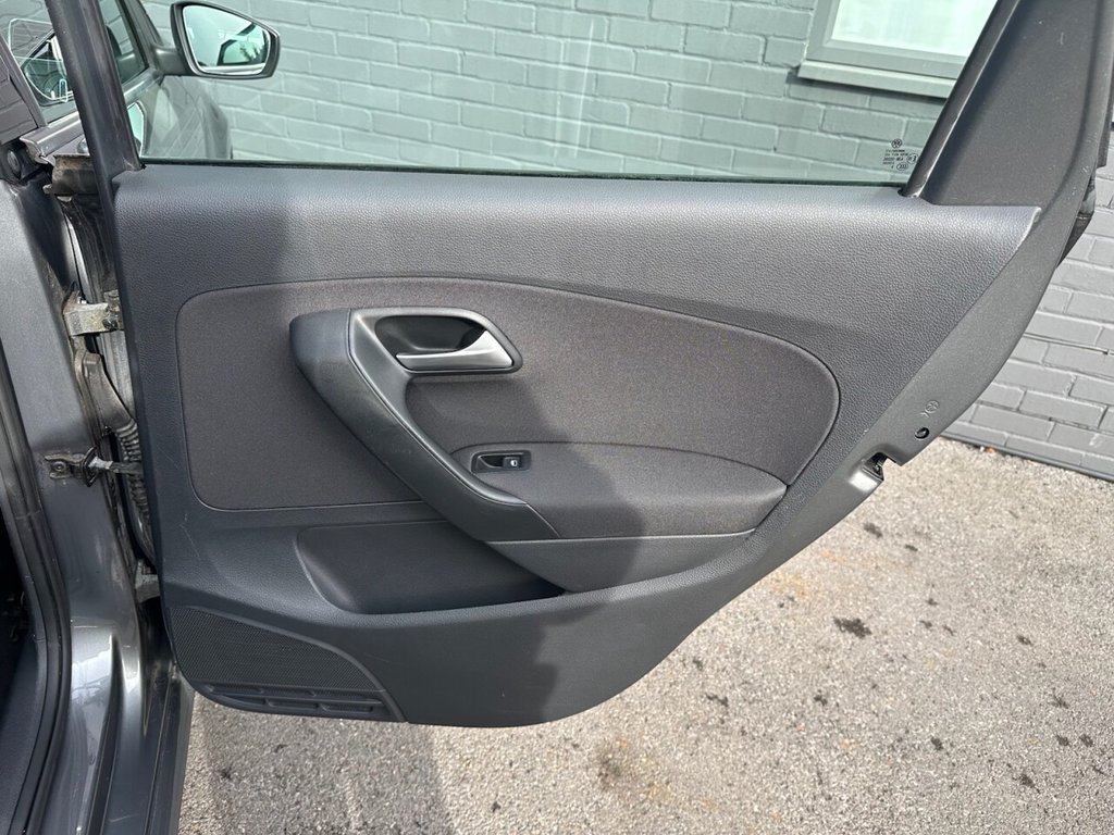 Used Volkswagen Polo 2016 for sale - 77582955: Photo 43