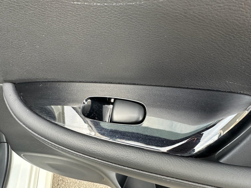 Used Nissan Leaf 2018 for sale - 77904932: Photo 45