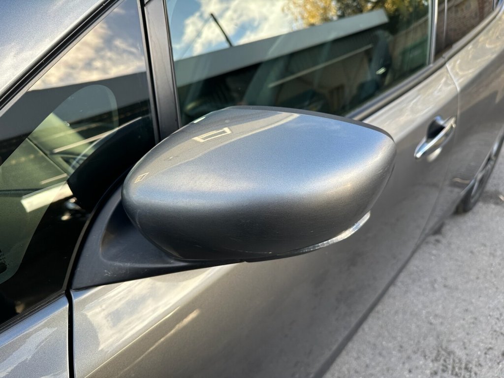 Used Nissan Leaf 2018 for sale - 77188077: Photo 16